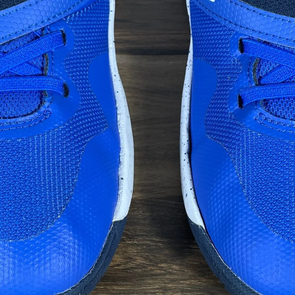 Nike Team Hustle D 11 Youth Boys Size 5Y Shoes Blue Pull On Basketball Sneakers